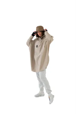 BLÆST BERGEN PONCHO JAKKE BEIGE