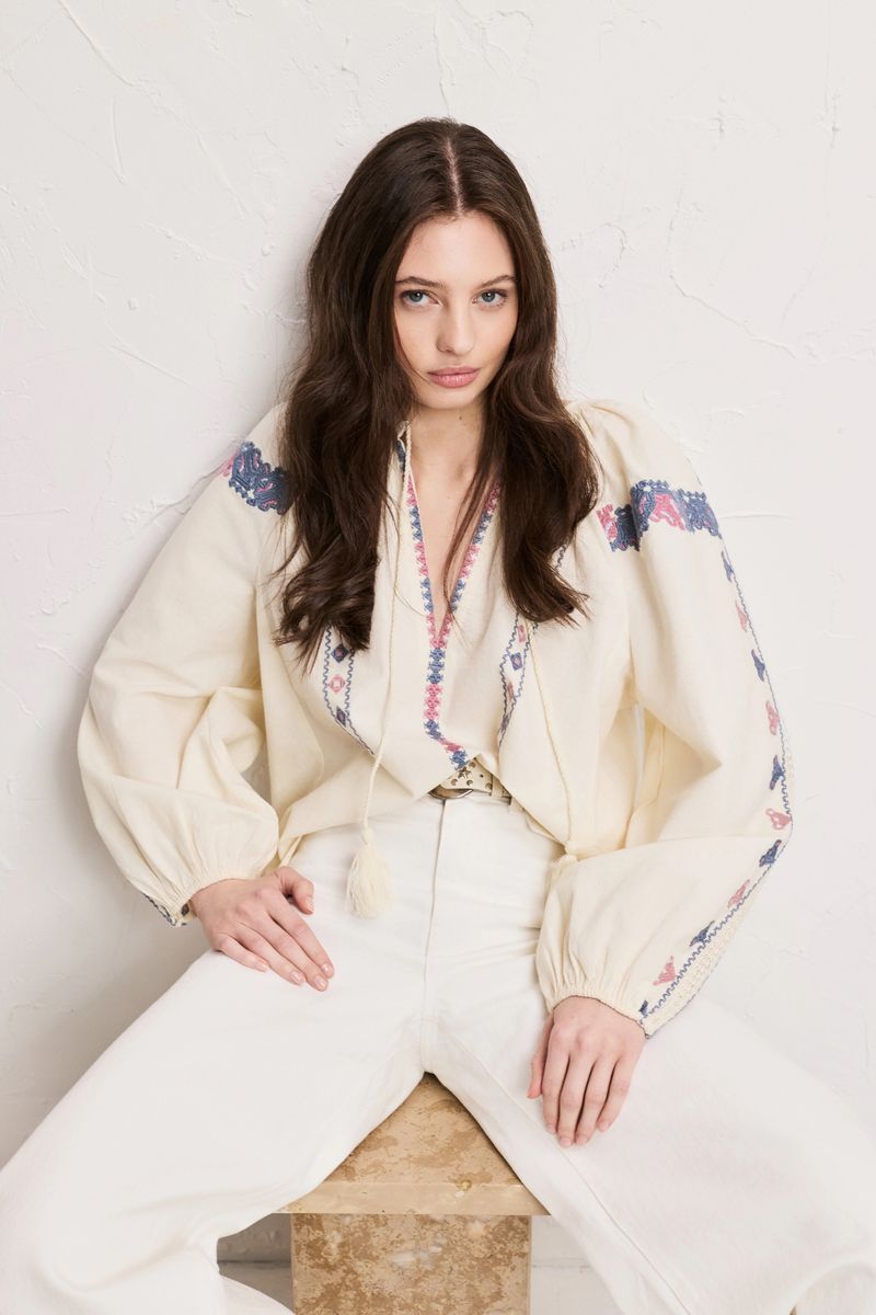 PIA TJELTA SAINT WHITE